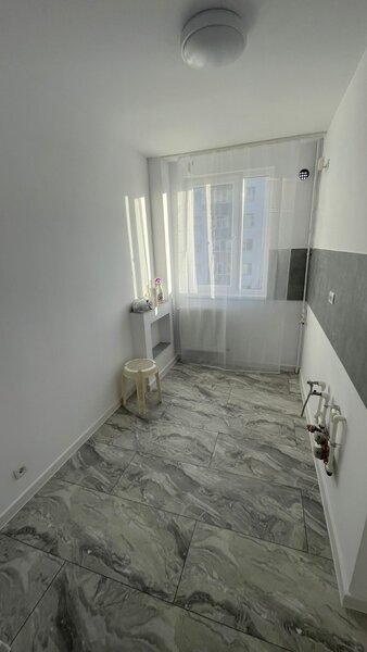 Drumul Taberei Apartament 2 camere  Renovat Langa Parcul Moghioros