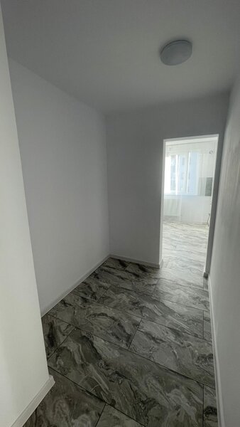 Drumul Taberei Apartament 2 camere  Renovat Langa Parcul Moghioros