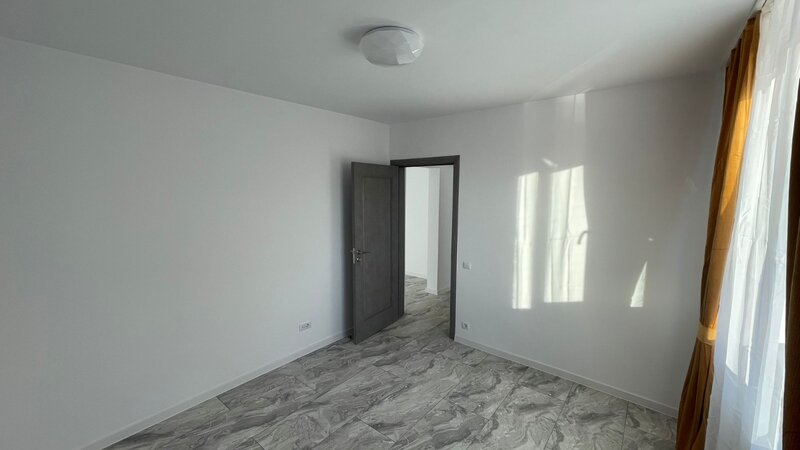 Drumul Taberei Apartament 2 camere  Renovat Langa Parcul Moghioros